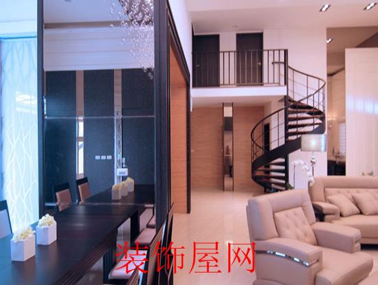 铁艺楼梯好吗